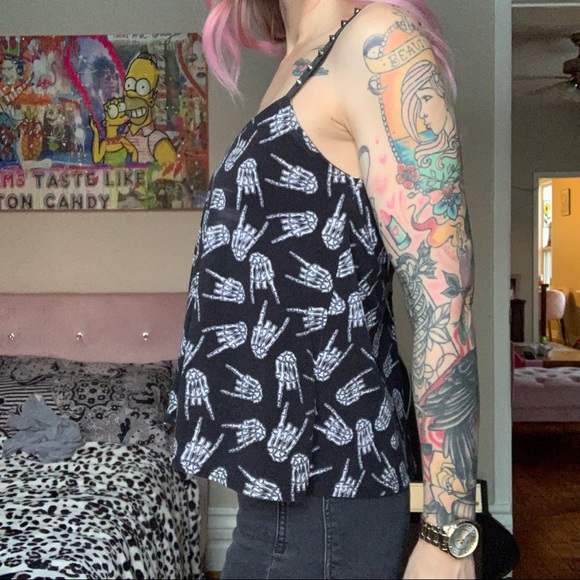Skeleton Hand & Spike Strap flowing tank 💀🖤🤘 - Picture 3 of 10